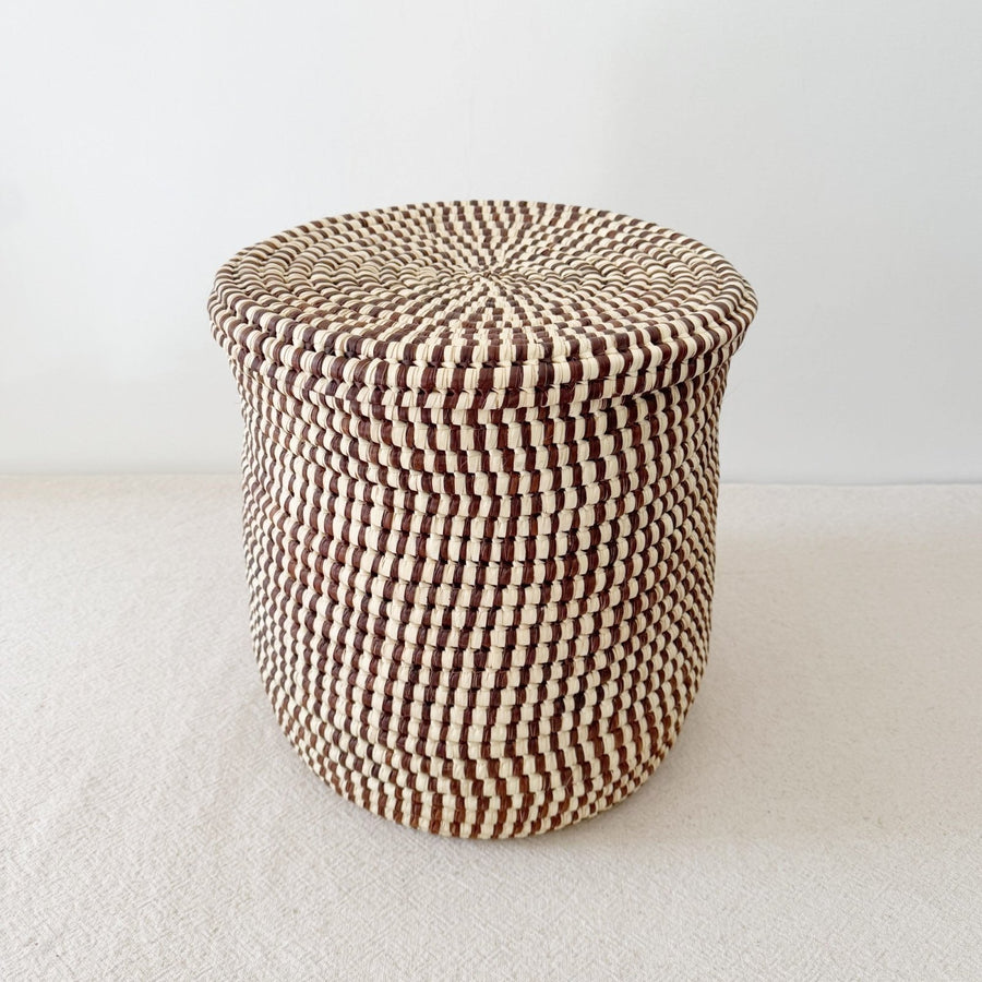 15" Lidded Palm Basket- Brown Mix