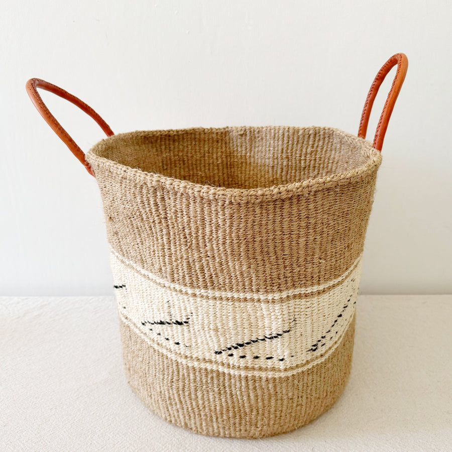 XL Floor Basket: Neutral Arrow - Amsha