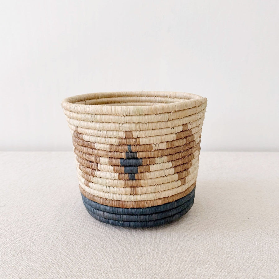 Bugoya Basket Planter - Amsha