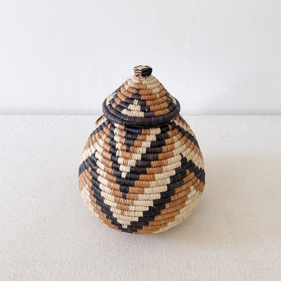 Lidded Zulu Basket #A103 - Amsha