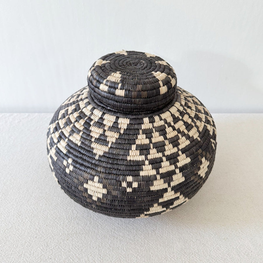 Lidded Zulu Basket #A106 - Amsha