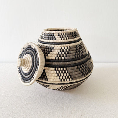 Lidded Zulu Basket #A110 - Amsha