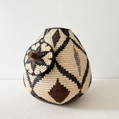 Lidded Zulu Basket #A124 - Amsha